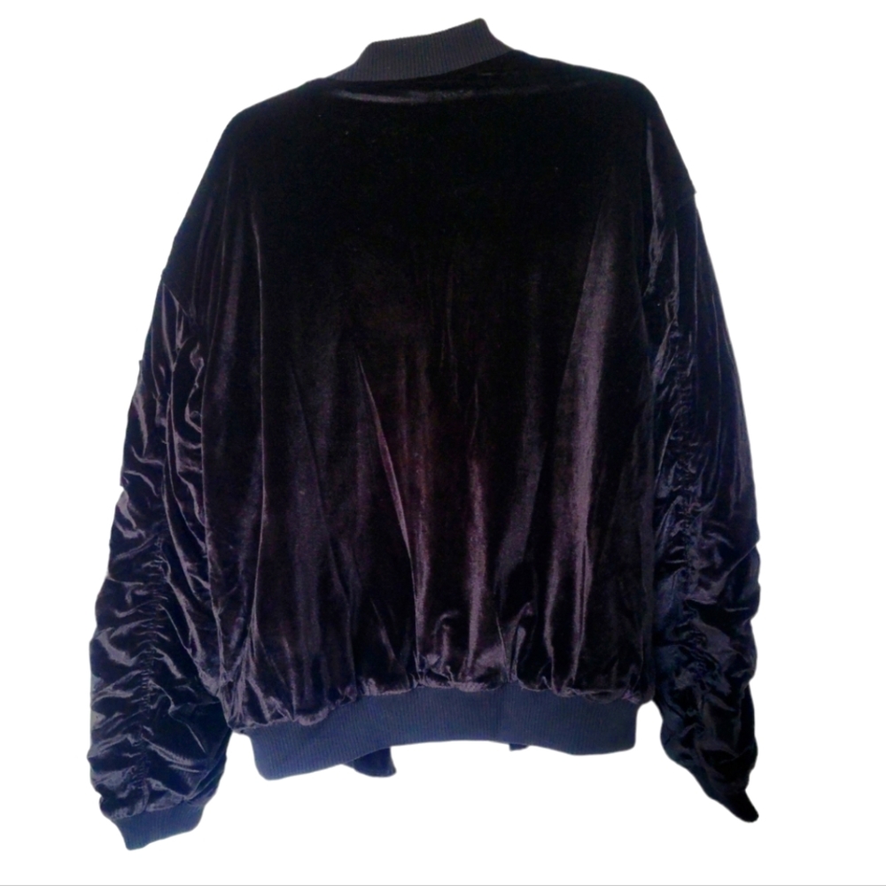 NWT Black Velvet Ruched Sleeve Bomber Jacket - Picture 6 of 13